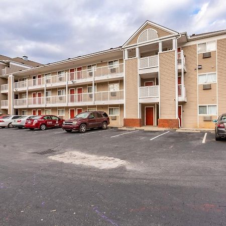 Hometowne Studios By Red Roof Gainesville, Ga Екстер'єр фото