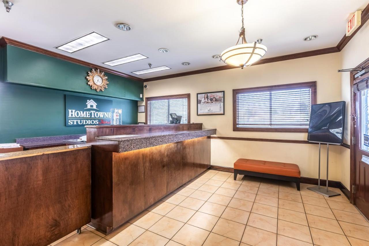 Hometowne Studios By Red Roof Gainesville, Ga Екстер'єр фото